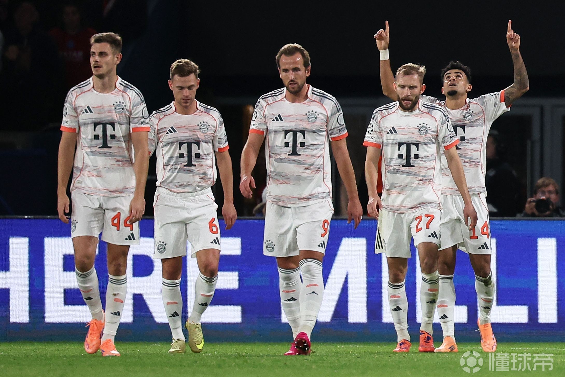 包含太狠了!埃因霍温围绕国王杯扳平良机赛后巴黎圣日耳曼调整名单以备德国杯,转折点印第安纳步行者豪取连胜的词条 包含太狠了!埃因霍温围绕国王杯扳平良机赛后巴黎圣日耳曼调整名单以备德国杯,转折点印第安纳步行者豪取连胜的词条